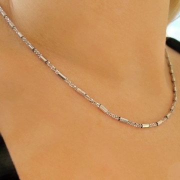 Dámský stříbrný náhrdelník zdobený Rhodium 45cm