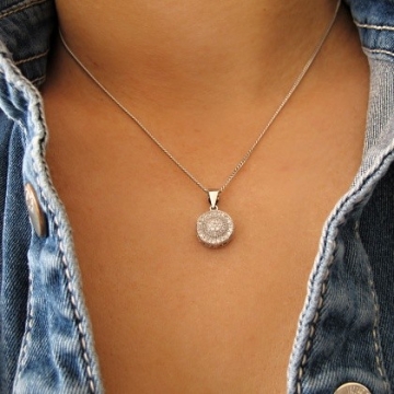 Dámský stříbrný náhrdelník KOLEČKO s čirými zirkony Rhodium