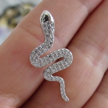 Stříbrný přívěsek had s čirými zirkony Rhodium 