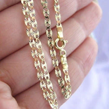 Zlatý řetízek zdobený rytinou 2,8mm 1,85g 45cm