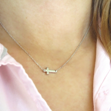 Dámský stříbrný náhrdelník křížek lesklý 1,85g Rhodium