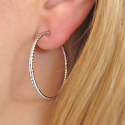 Třpytivé stříbrné náušnice kruhy 35mm 2,20g Rhodium